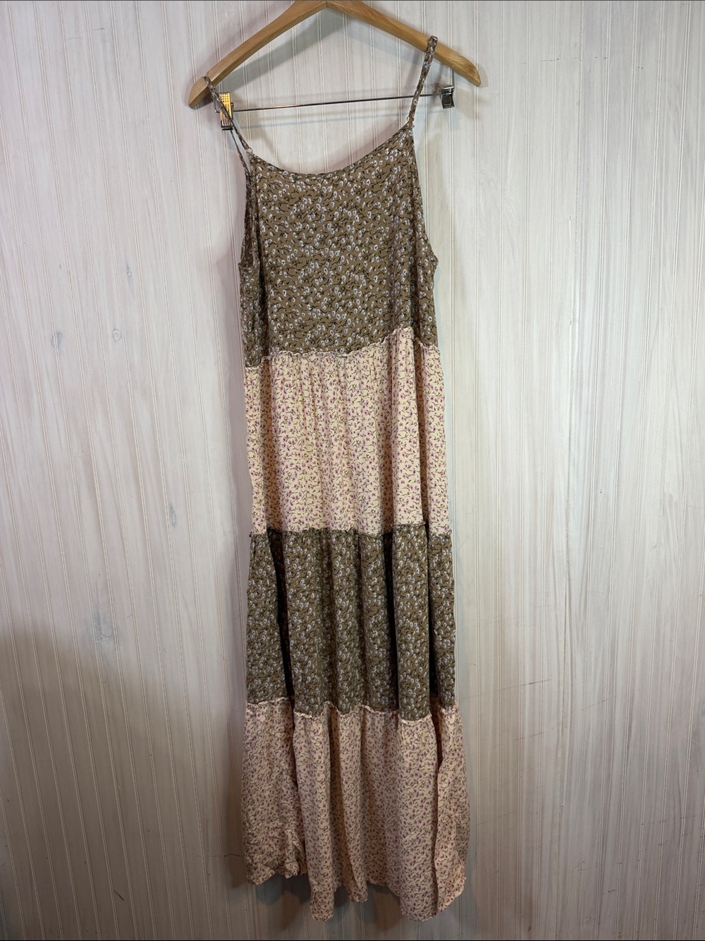 NATURAL LIFE TIERED FLORAL MAXI DRESS MEDIUM - Picture 4 of 5